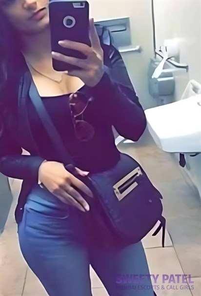  Nikita Mumbai Role Play Girl Escort