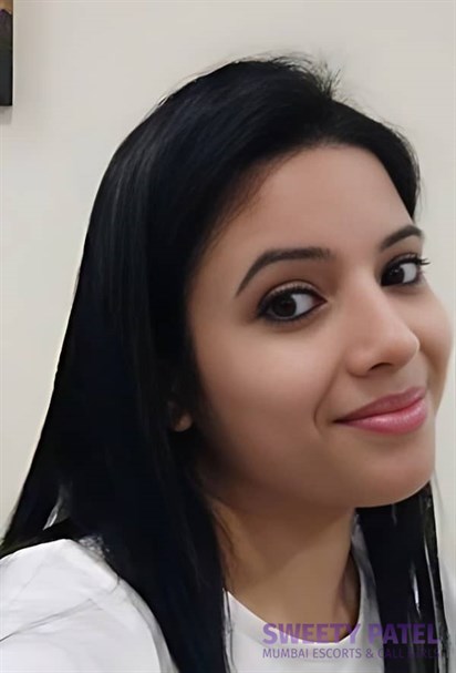 Meera Call girl