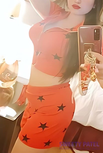  Nitara Escort Girl